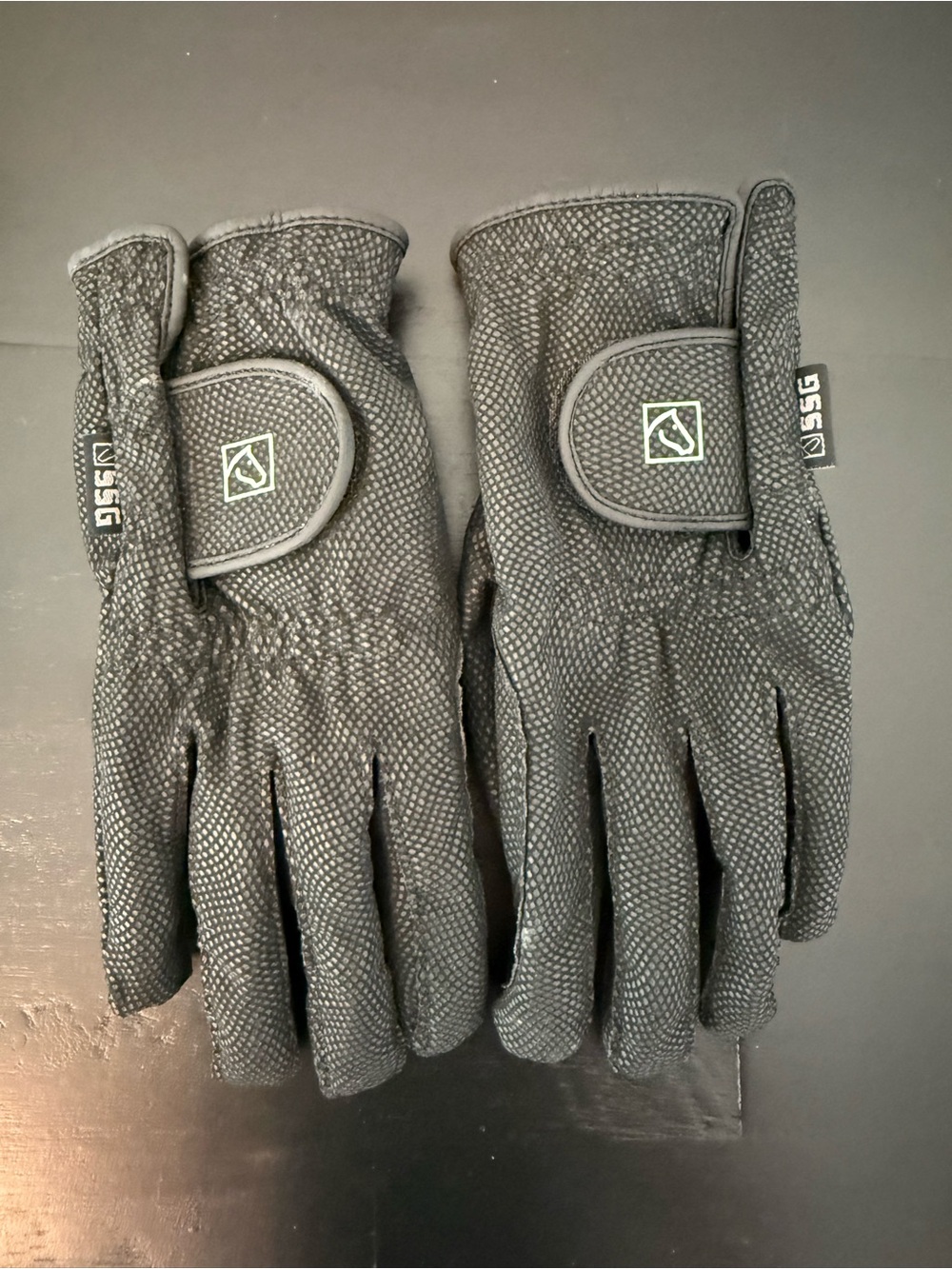 Women's Digital Riding Gloves with Adjustable Closure Size 7